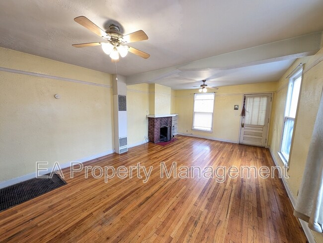 Photo - 808 13th St NW