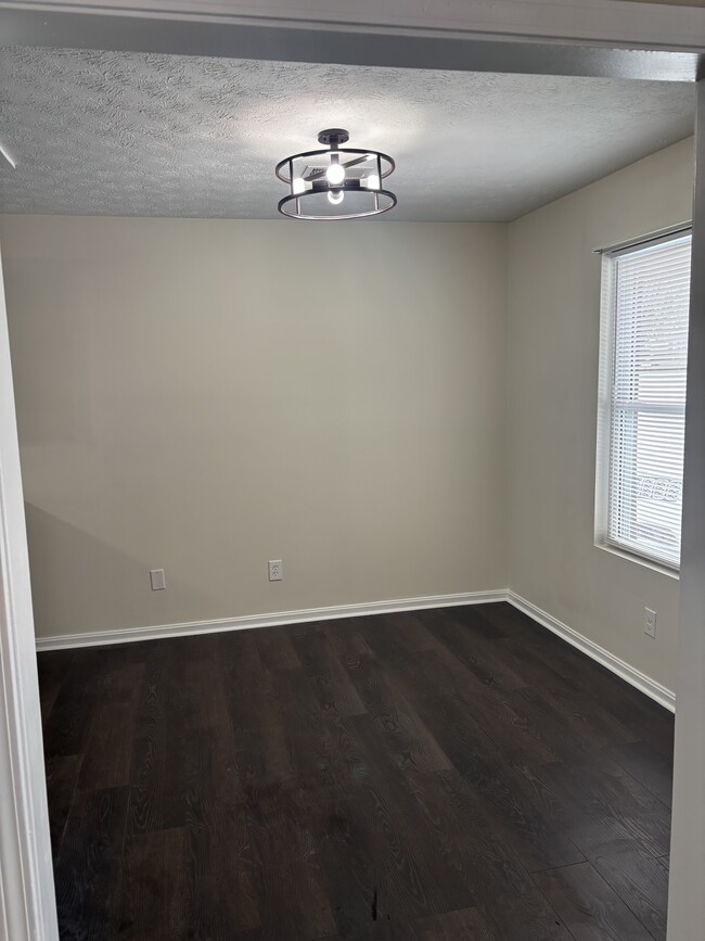 Photo - 203 Cypress St