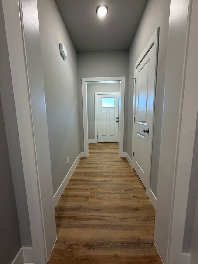 Photo - ***1006 Seaborn Way***