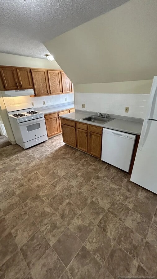 Photo - Robbins Street Residences Unit 5