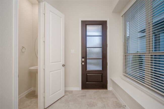 Photo - 1634 Ryon Falls Dr