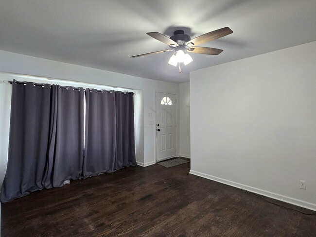 Photo - 25312 Winton St