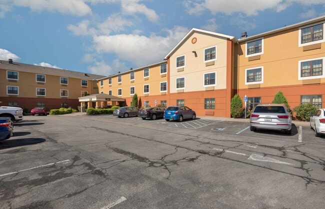 Building Photo - Furnished Studio-Buffalo - Amherst Rental