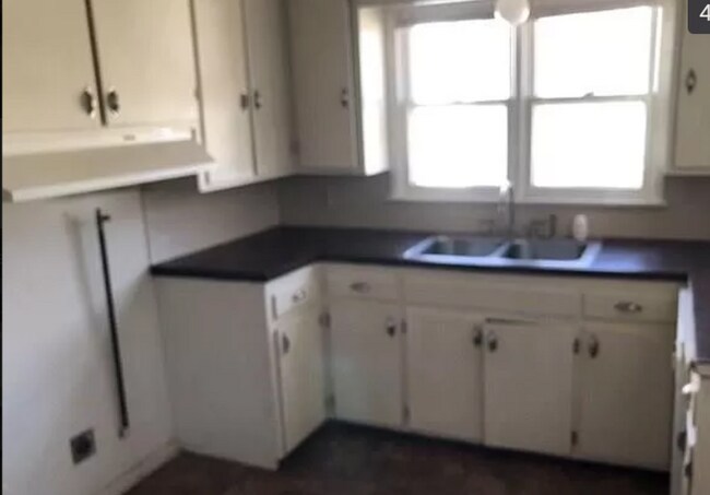 Photo - 2026 Pawnee Ave