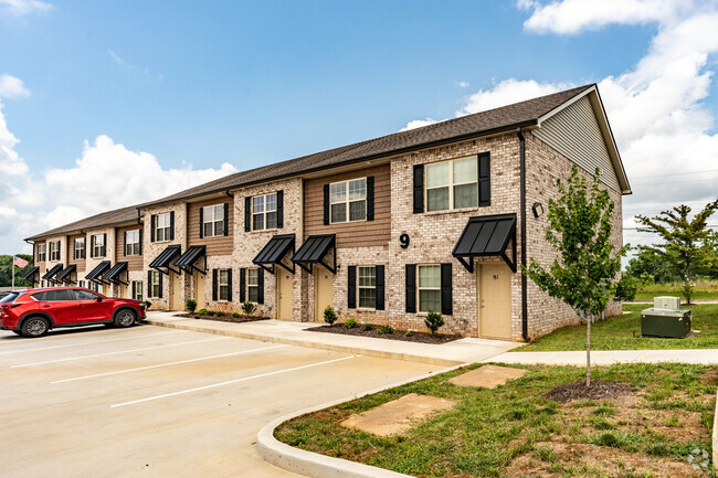 Pinebrook Townhomes - Pinebrook Townhomes