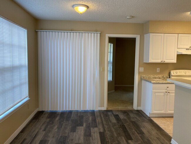 1057 S Hiawassee Rd Unidad 1912