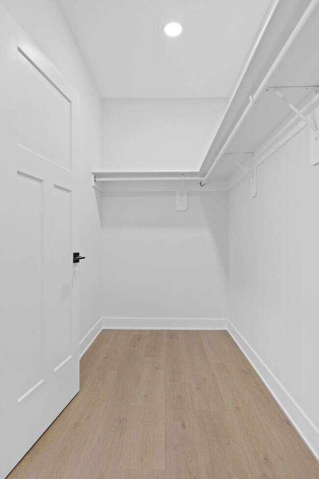 Photo - 1405 Deloss St