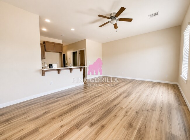 Photo - 313 NW Arlington Ave