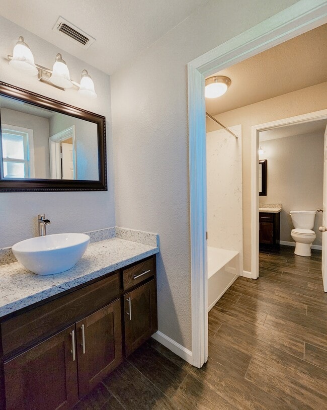 Photo - Lake Forest at El Dorado Hills