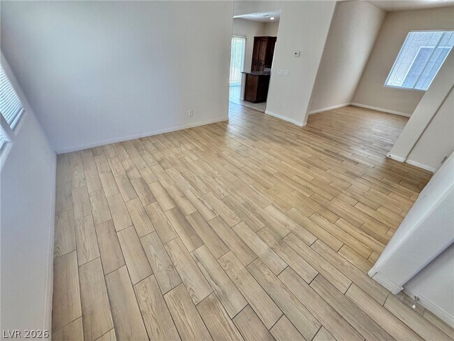 Photo - 4972 W Moberly Ave