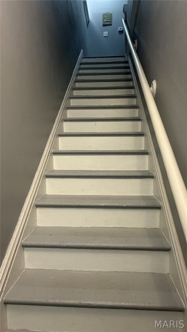 Photo - 2035 Allen Ave