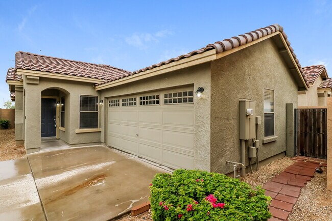 Photo - 9411 W Eaton Rd