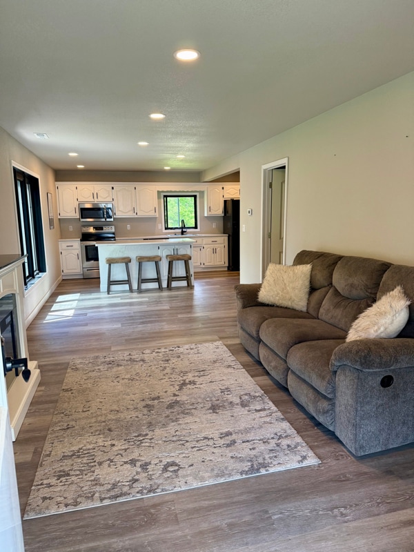 Photo - 460 NE 200th Rd