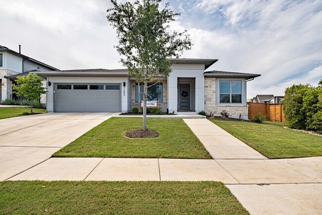 Building Photo - Modern Easton Park Corner-Lot Home with 3-Car Garage, Study & Luxury Finishes
