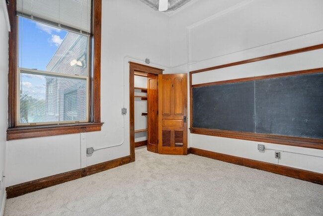 Photo - 249 N Athenian Ave Unit 204