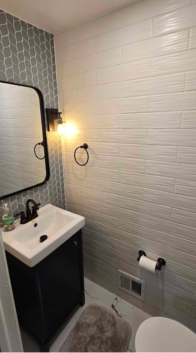 Photo - 8499 Rainbow Bridge Ln