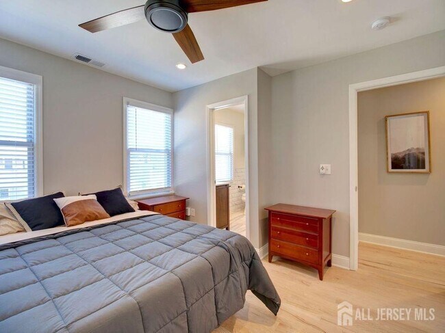 Photo - 20 Booream Ave