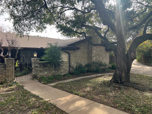 Photo - 4227 Altamesa Blvd