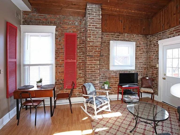 Photo - 13 Albro St Unit 2Bd