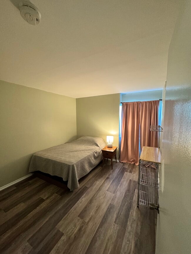 Photo - 10118 Little Pond Pl Unidad #1