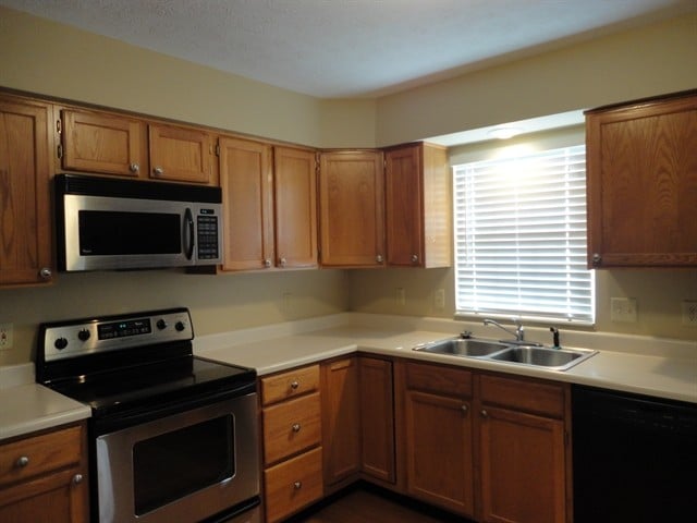 Photo - 4626 Laurel View Dr