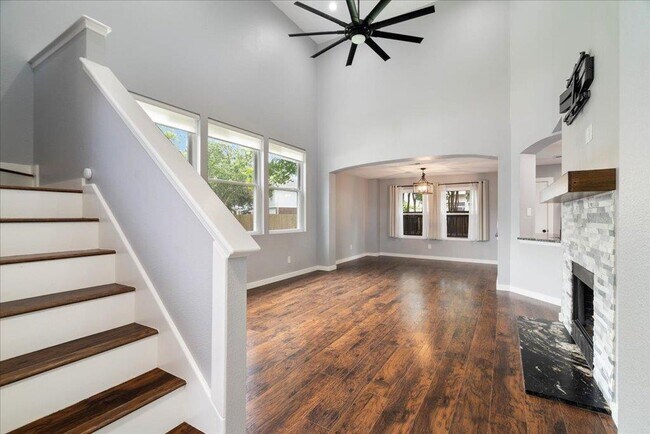 Photo - 11402 Ashprington Cove