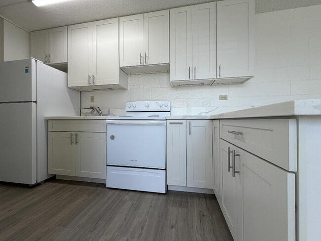 Photo - To register for the showing time, note the 4 digit code: 4198 and click "APPLY NOW."(mobile:orang...