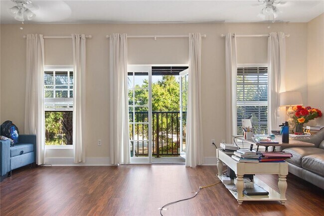 Photo - 300 State St E Unit 204