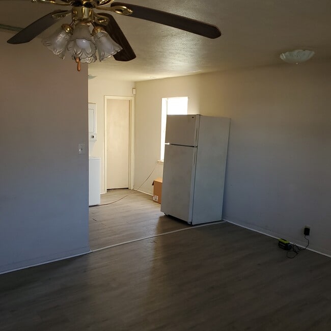 Photo - 1101 Roosevelt St