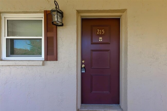 Photo - 9881 113th St N Unit 215