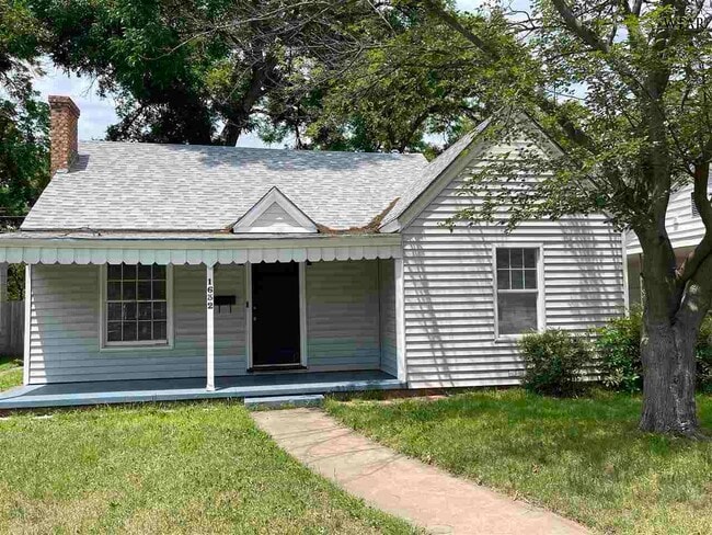 Building Photo - 1632 Speedway Ave Rental
