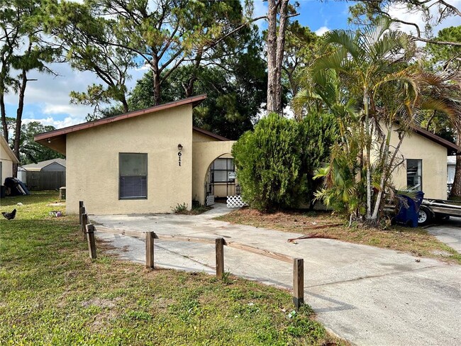 Photo - 611 61st Ave Terrace E House