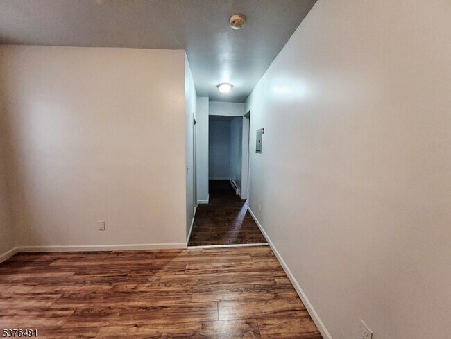 Photo - 116 Smith St Unit 2