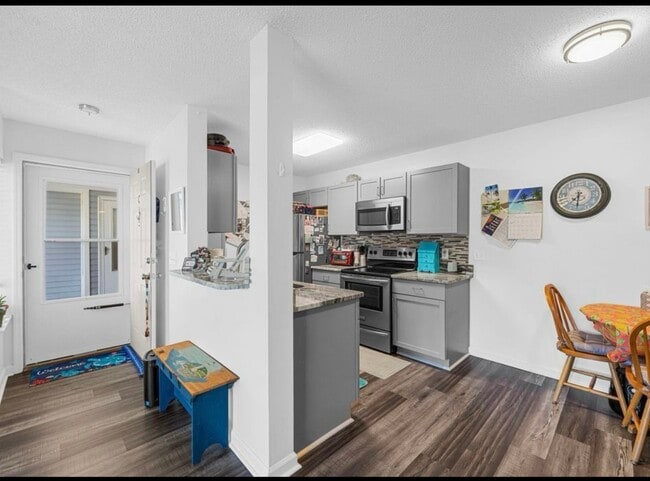 Photo - 8775 Chandler Dr Unit C