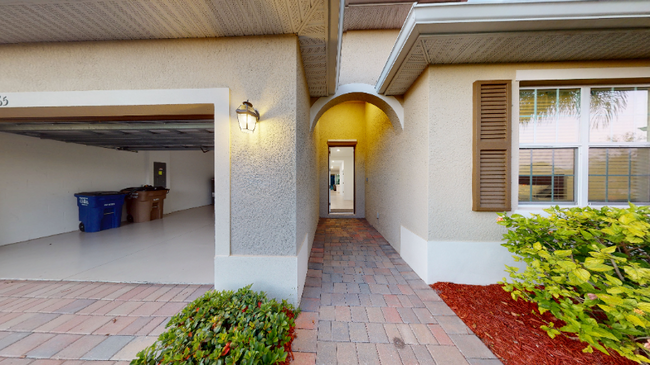 Photo - 16565 Windsor Way House