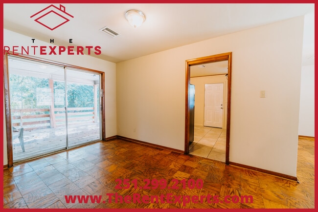 Photo - 908 E David Langan Dr