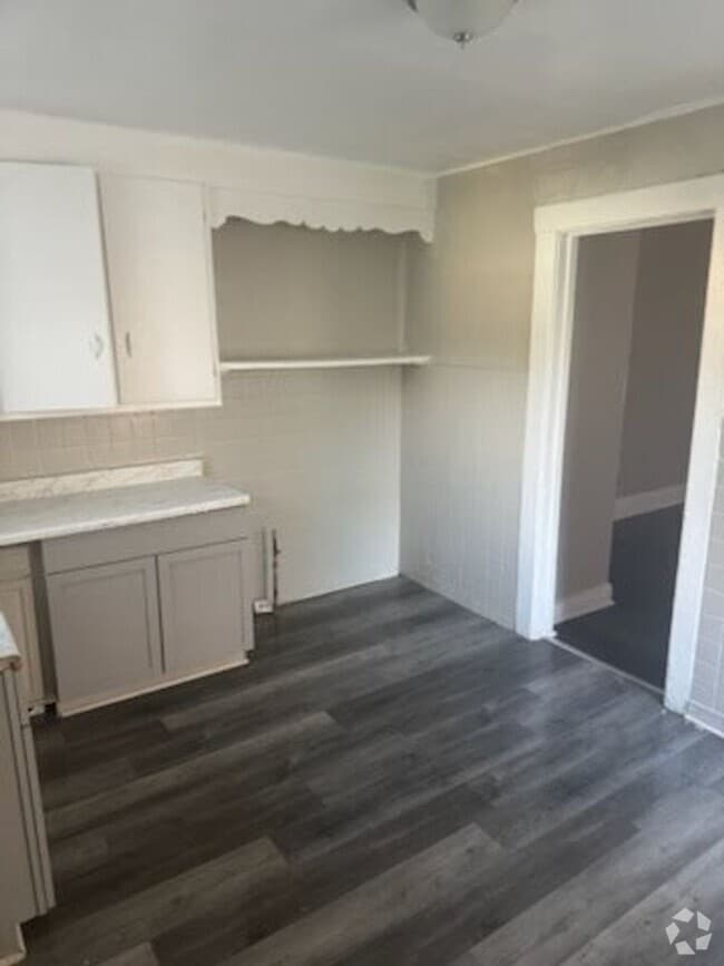 Building Photo - 34-36 Aurora St Unit 36 Rental