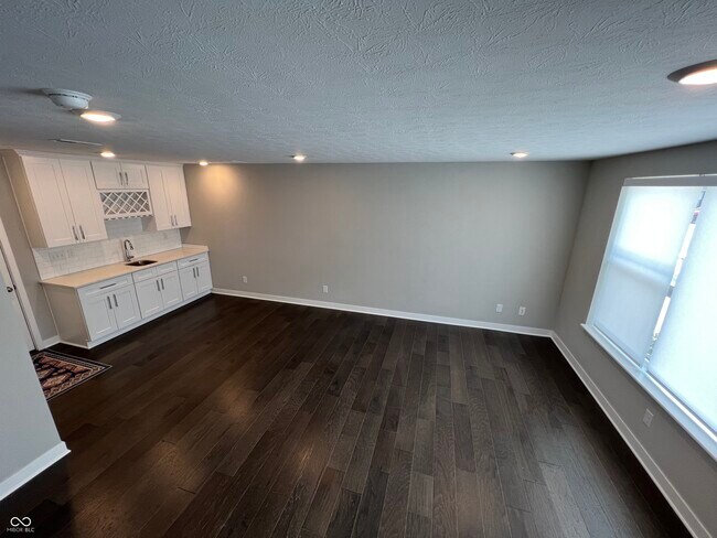 Photo - 11585 Fulham St