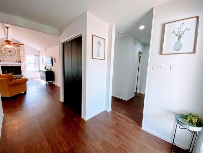 Photo - 21822 Tallahassee Ave