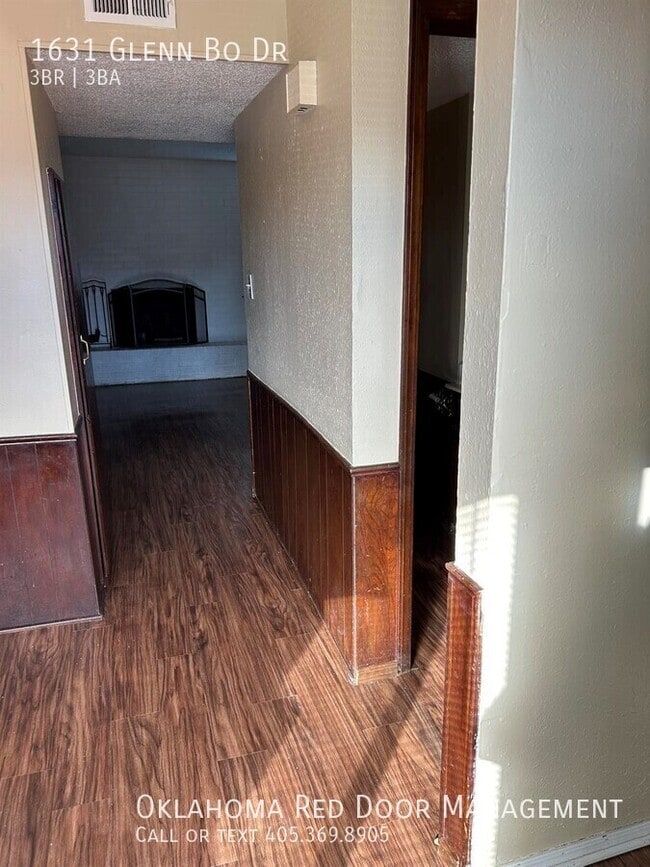 Photo - 1631 Glenn Bo Dr