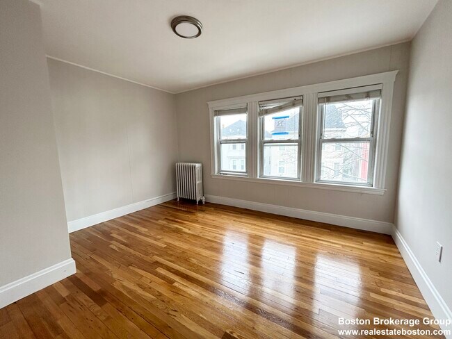 Photo - 120 Hillside St Unit 2