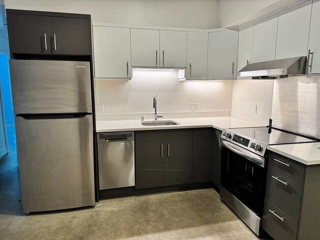 6732 40th Ave S Unit 103