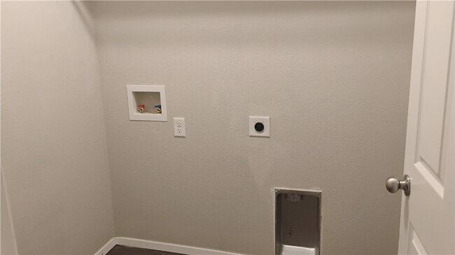 Photo - 1701 Forest Dr