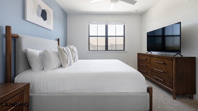 Photo - 7733 Burleson Rd Unidad 6307