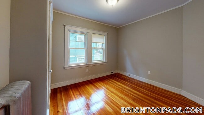 Photo - 20-22 Upcrest Rd. Unidad 2