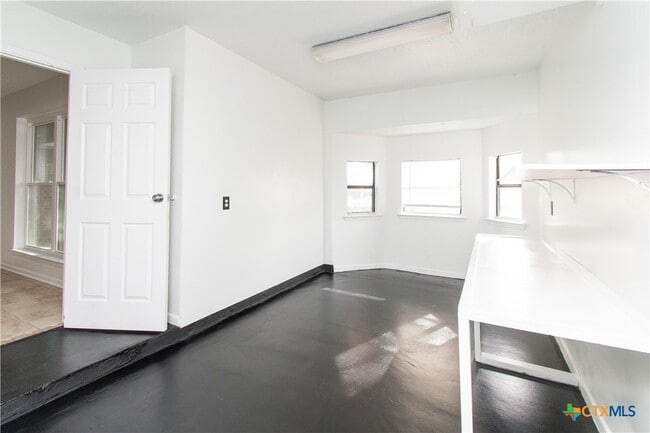 Photo - 1201 Hughes Ave