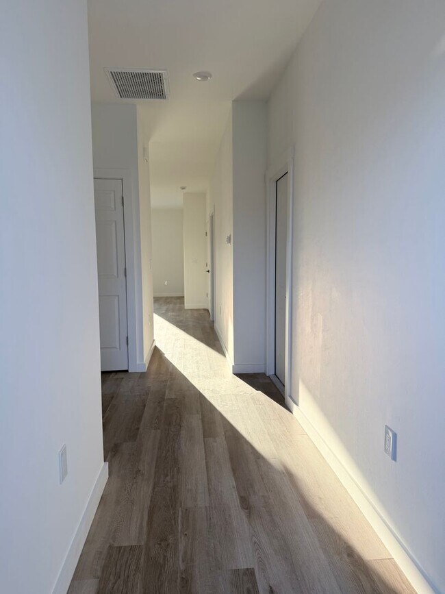 Photo - 732/734 GRETCHEN AVE S Unidad 732 GRETCHEN AVE S