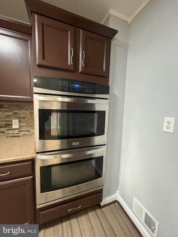 Photo - 6706 Longridge Dr