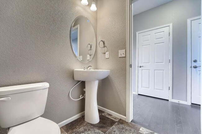 Photo - Gorgeous 4 bed, 3 bath, loft and an office!