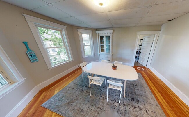 Photo - 28 Dearborn Rd Unidad 2